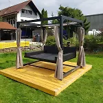 Apartament 3 *