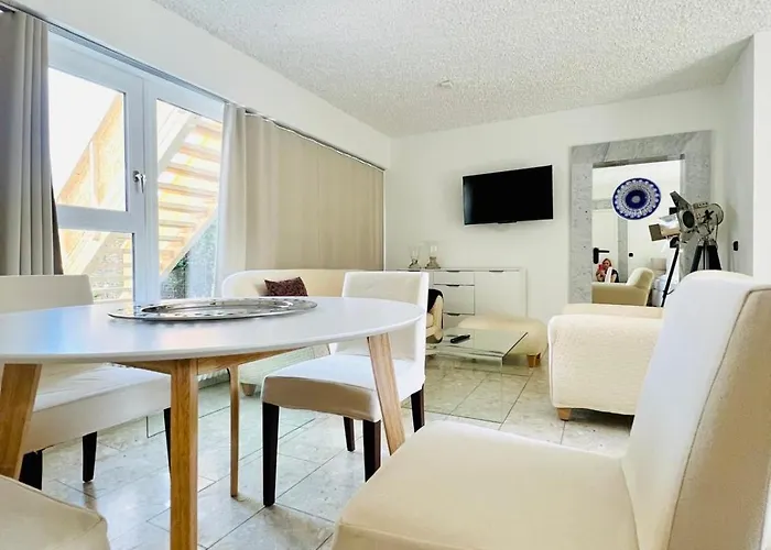 3 Διαμέρισμα *